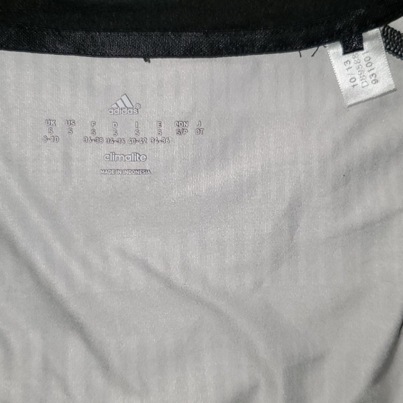 Adidas top - Picture 6 of 6
